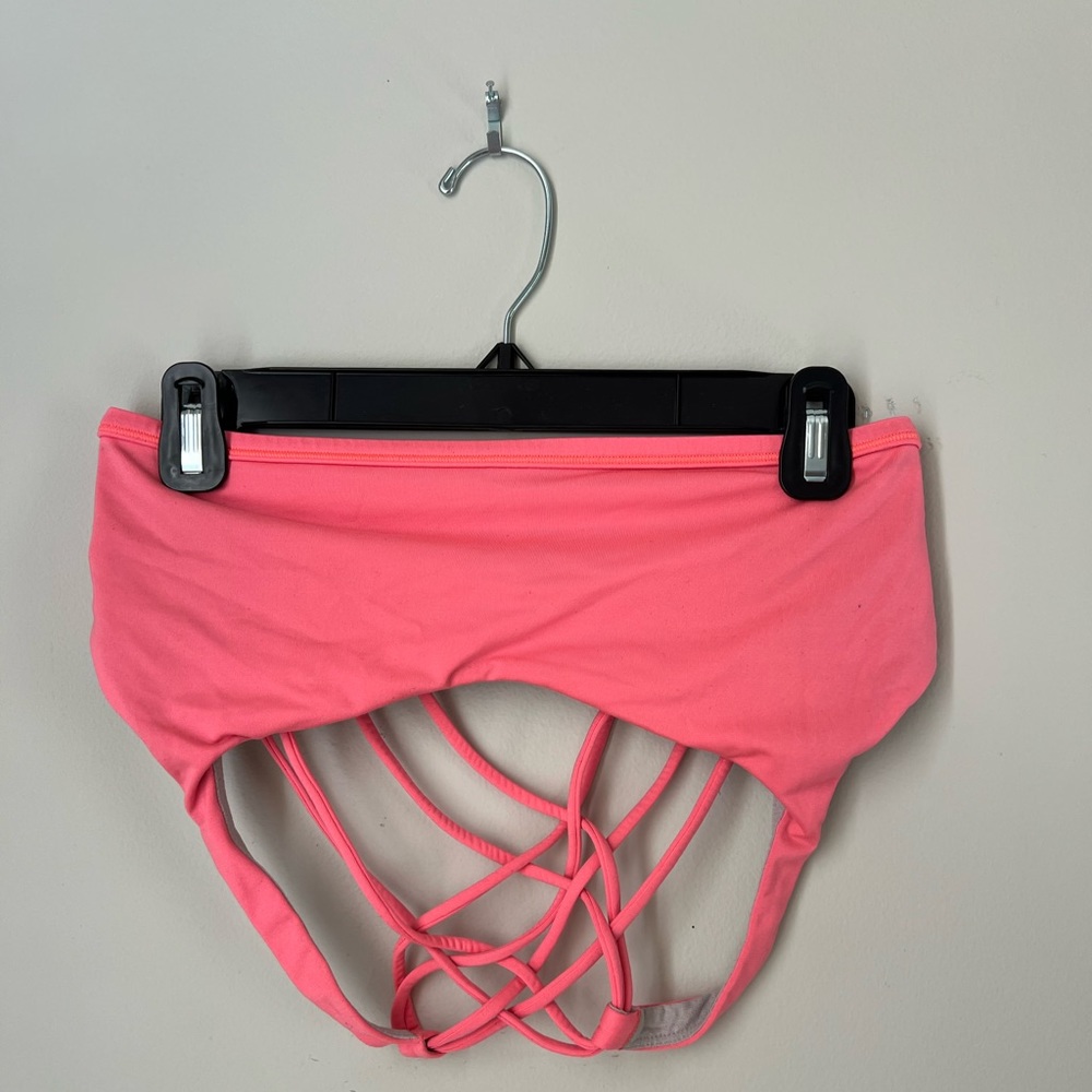 Lululemon Free to Be Sports Bra